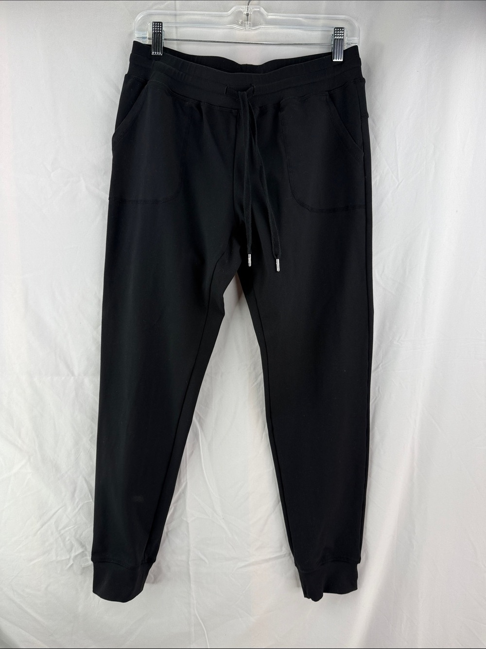 Zyia Active Women’s Size Medium Black 2-Pocket Stretch Drawstring Unwind Joggers
